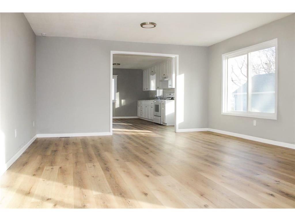 108 N Secor Street Bricelyn MN 56014 6817337 image4