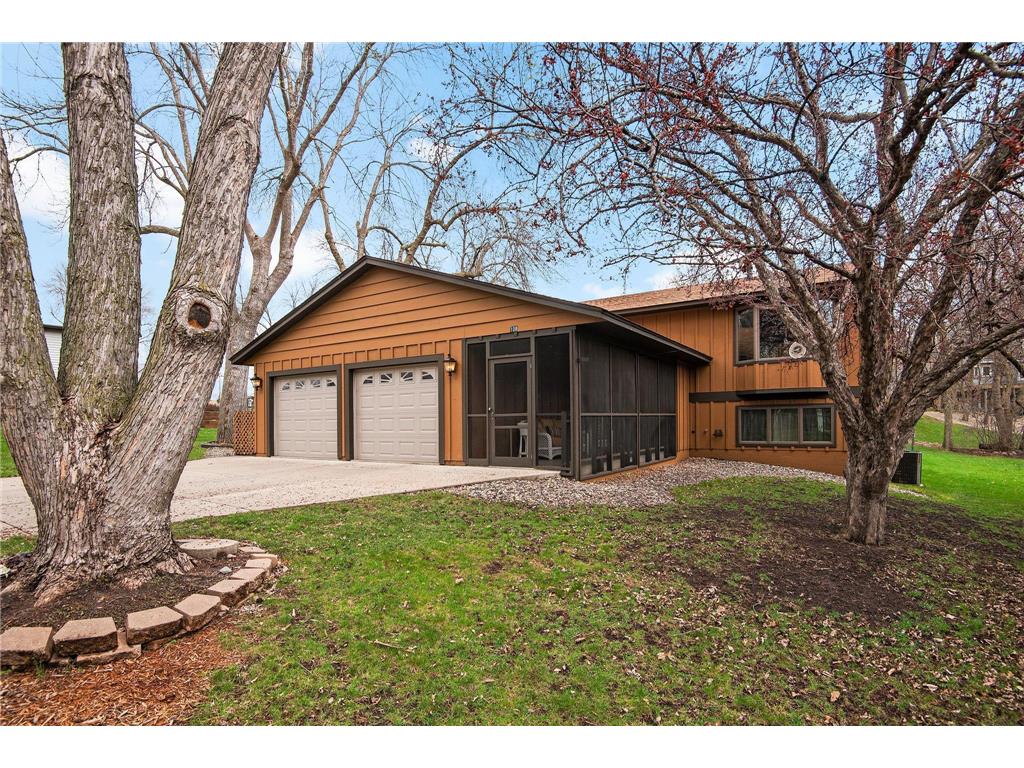 108 Pettit Ave NE Watertown MN 55388 6515295 image1