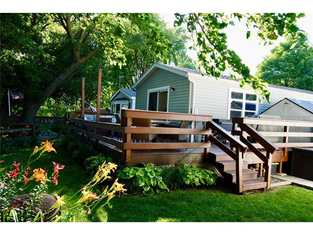 108 S 1st St. #11 Elysian MN 56028 - Elysian Lake 7105033 image1