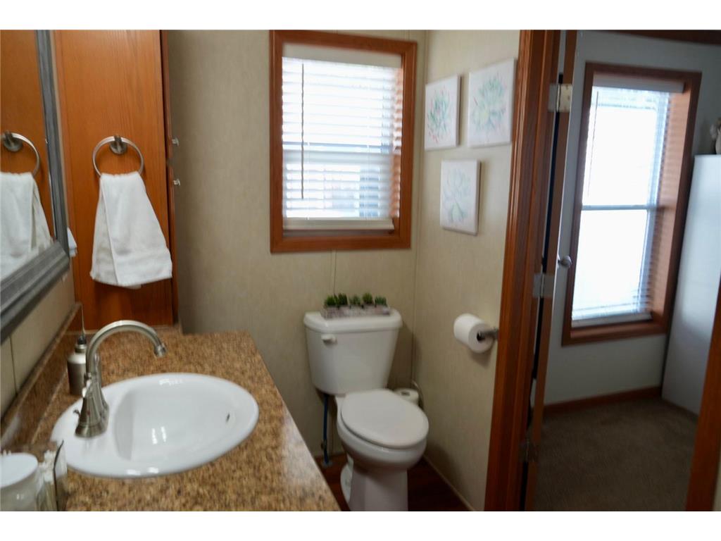 108 S 1st St. #11 Elysian MN 56028 - Elysian Lake 7105033 image14
