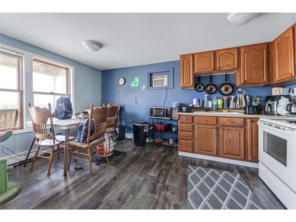 108 S Hill Street Fountain City WI 54629 7086506 image16