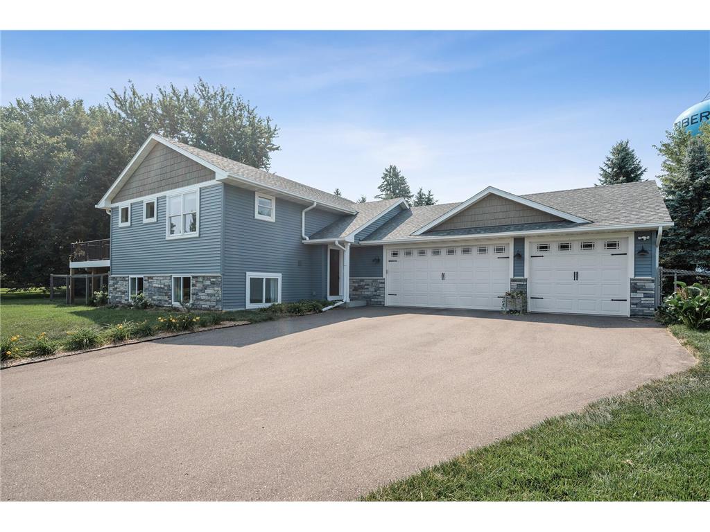 108 S Meadow Lane Roberts WI 54023 6416062 image1