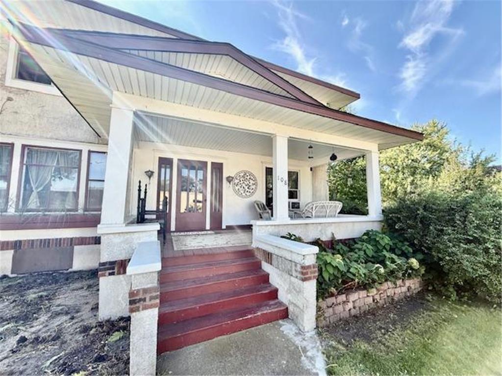 108 W 4th Street Redwood Falls MN 56283 7047845 image14