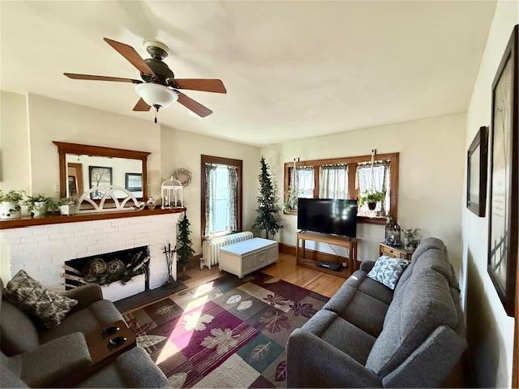 108 W 4th Street Redwood Falls MN 56283 7047845 image27