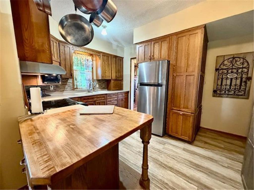 108 W 4th Street Redwood Falls MN 56283 7047845 image36
