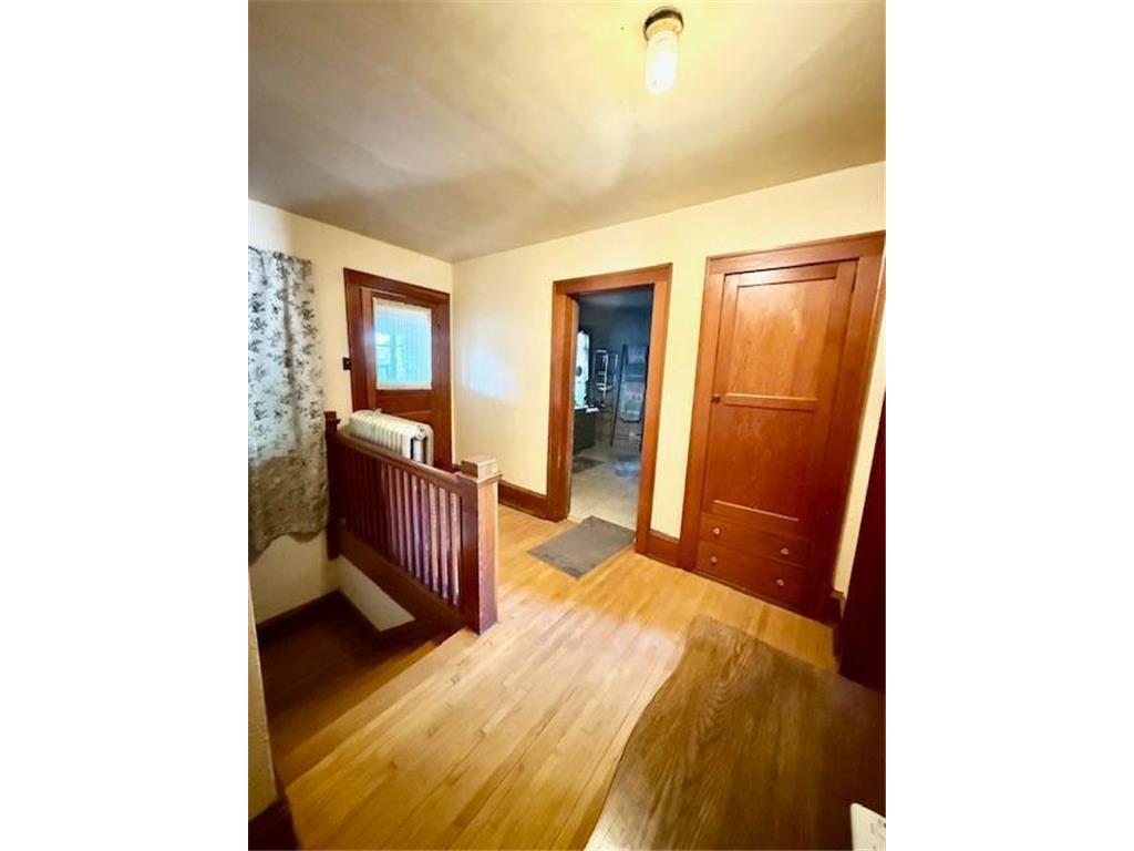 108 W 4th Street Redwood Falls MN 56283 7047845 image45