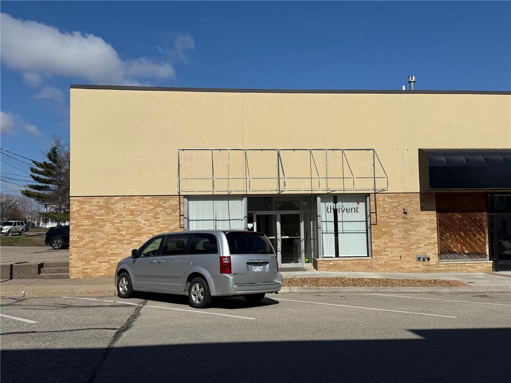 108 W Center Street Lake City MN 55041 7052965 image1