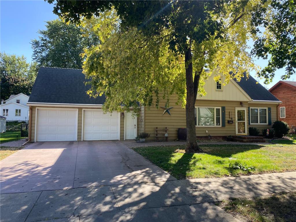 108 W Okabena Street Worthington MN 56187 6801607 image1