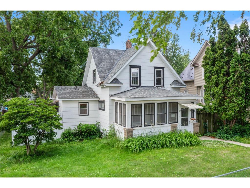 1080 Cook Avenue E Saint Paul MN 55106 7097658 image1