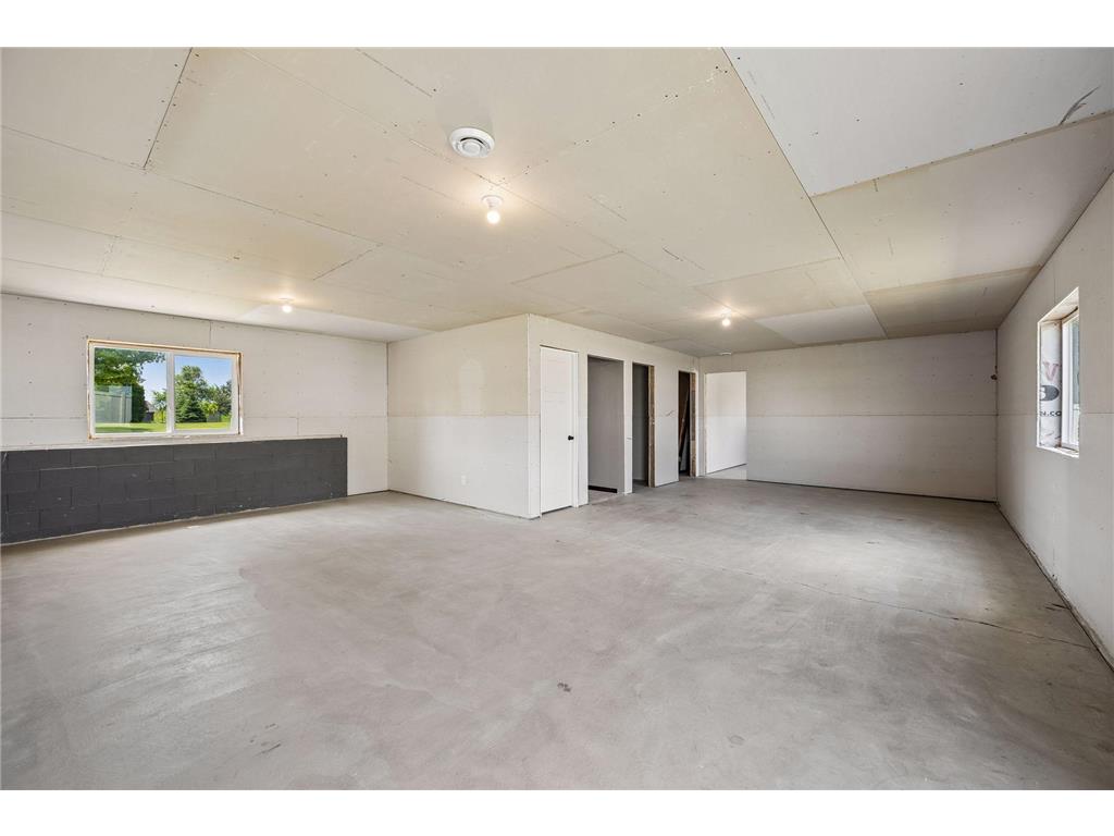 1080 Mitchell Avenue Clearwater MN 55320 7092627 image23