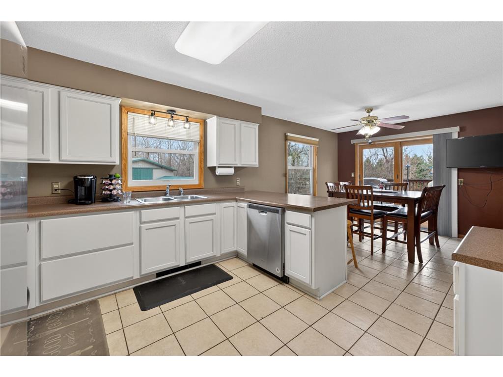 10800 385th Street Sunrise Twp MN 55056 7037448 image3