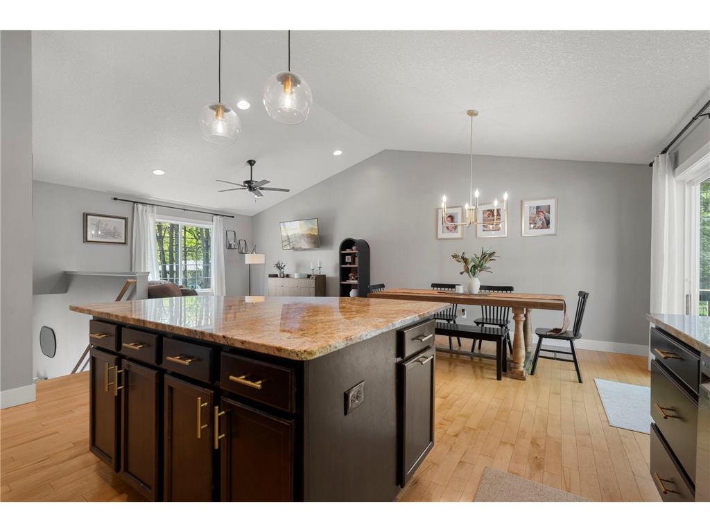 10800 Harrison Avenue S Bloomington MN 55437 7068015 image11