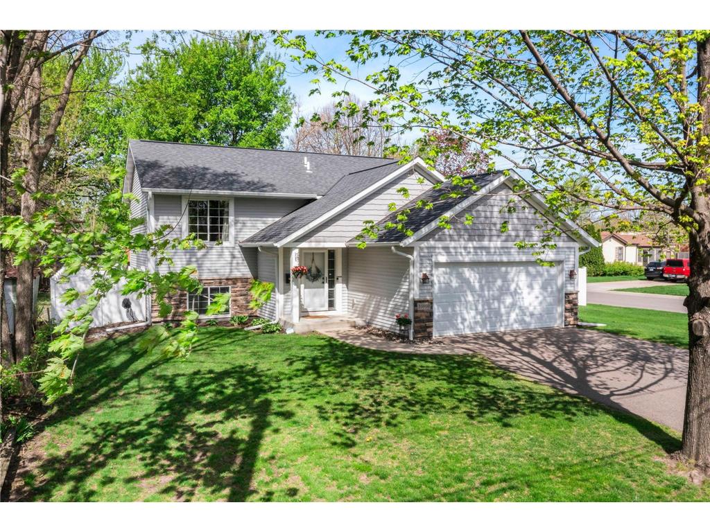 10800 Harrison Avenue S Bloomington MN 55437 7068015 image3