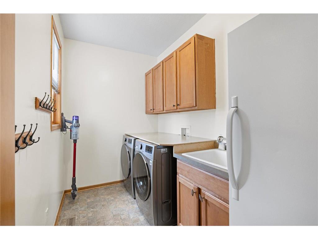 10803 Hawthorn Trail Woodbury MN 55129 7052301 image18