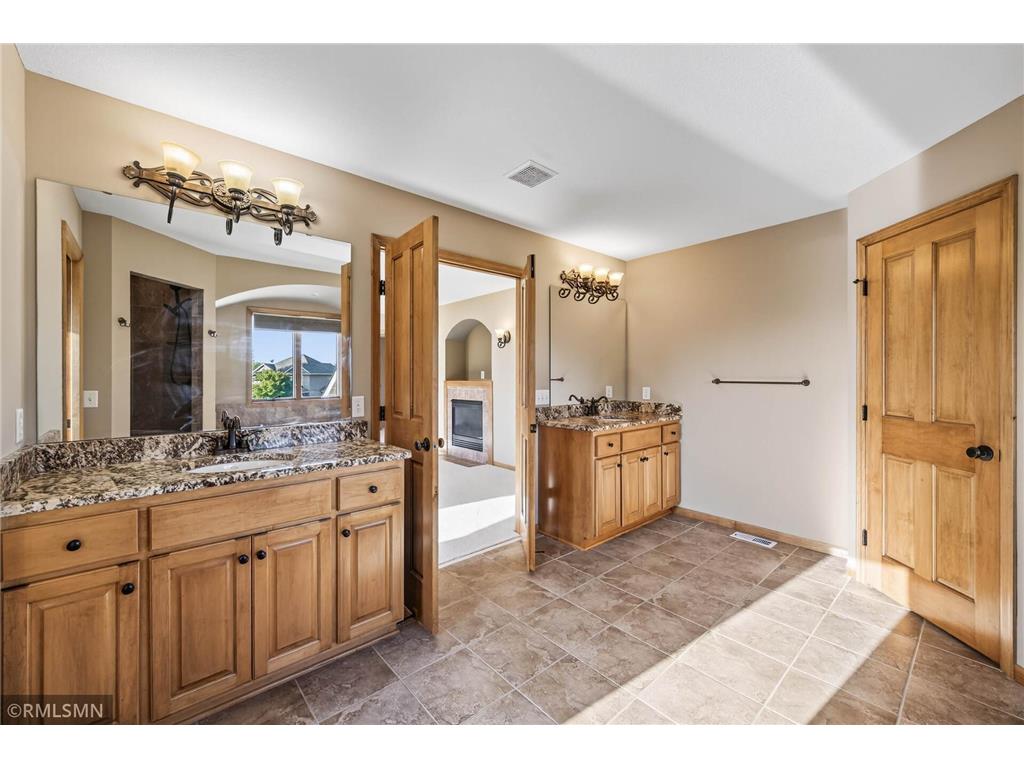 10803 Jersey Drive N Brooklyn Park MN 55445 6802477 image38