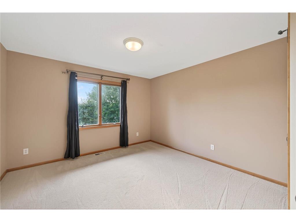 10803 Jersey Drive N Brooklyn Park MN 55445 7040707 image24