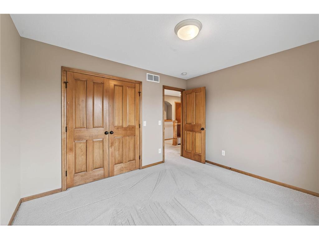10803 Jersey Drive N Brooklyn Park MN 55445 7040707 image28