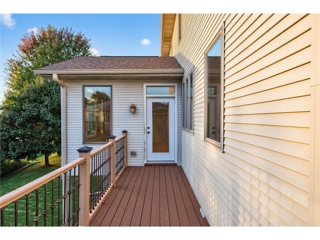 10803 Jersey Drive N Brooklyn Park MN 55445 7040707 image37