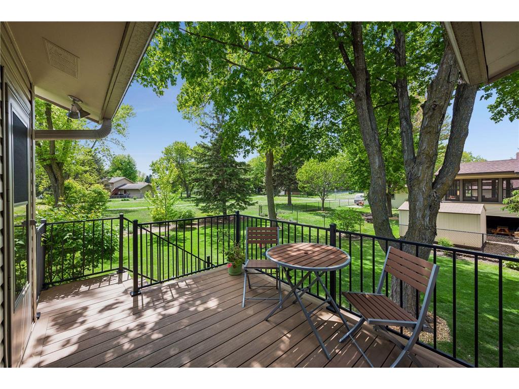 10805 99th Place N Maple Grove MN 55369 7079490 image3