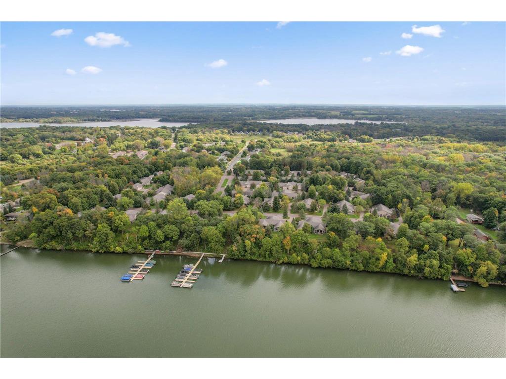 10805 Woodland Drive Chisago City MN 55013 - Green 6789984 image1