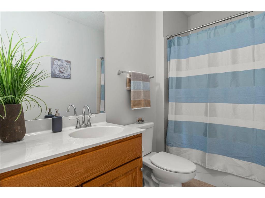 10806 S Shore Drive #103 Plymouth MN 55441 7033025 image20