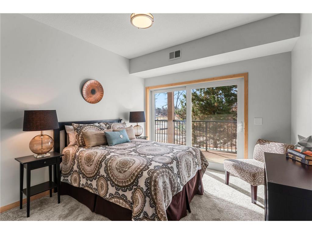10806 S Shore Drive #103 Plymouth MN 55441 7080578 image24