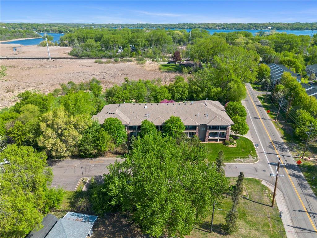 10806 S Shore Drive #103 Plymouth MN 55441 7080578 image4