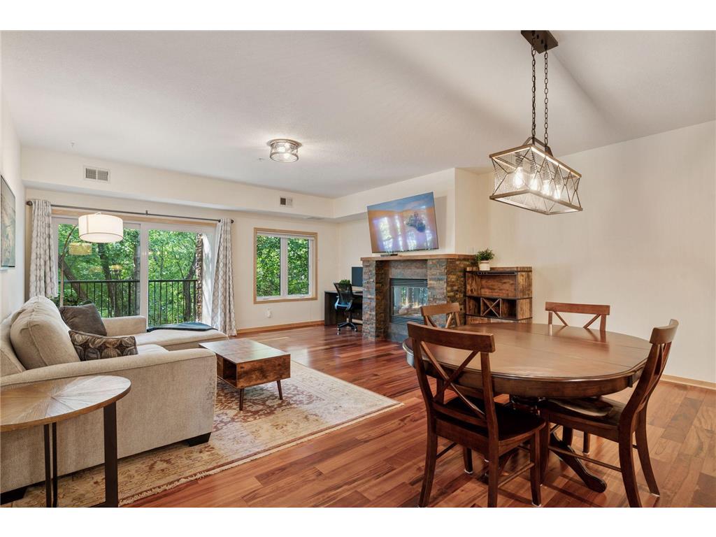 10806 S Shore Drive #108 Plymouth MN 55441 6792888 image1