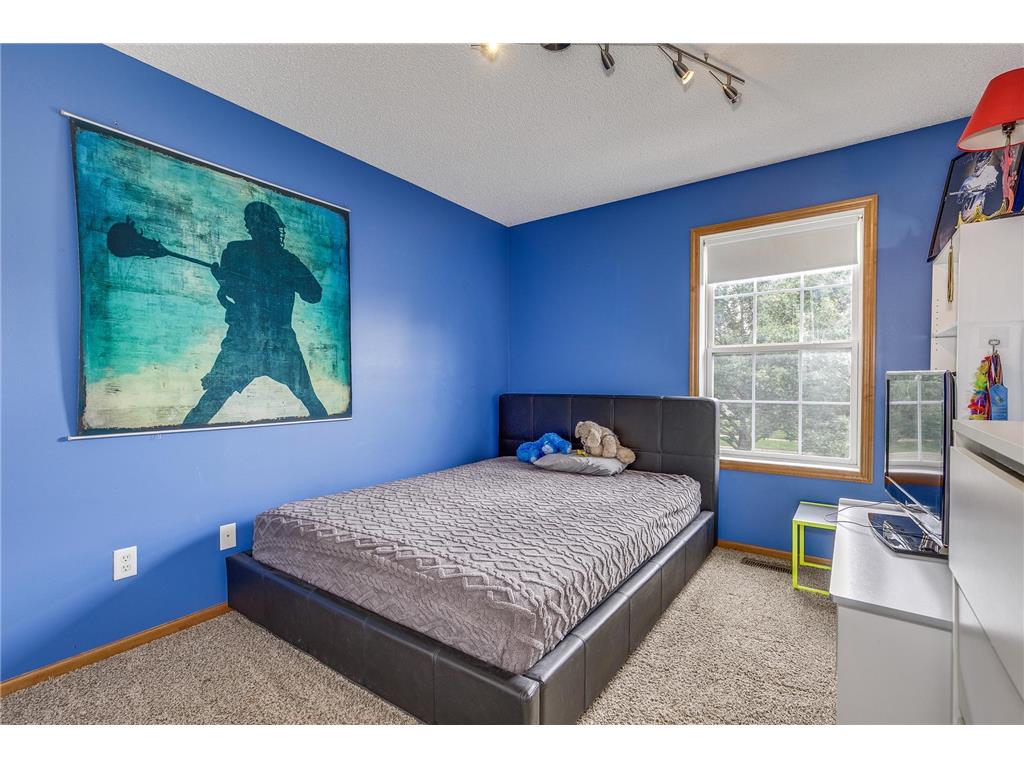 10808 Hawthorn Trail #A Woodbury MN 55129 6817992 image13