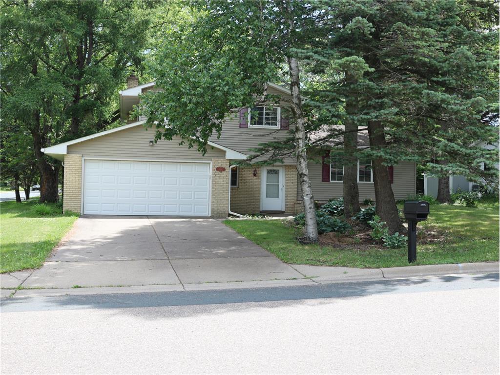 1081 Cedarwood Drive Woodbury MN 55125 7098272 image1