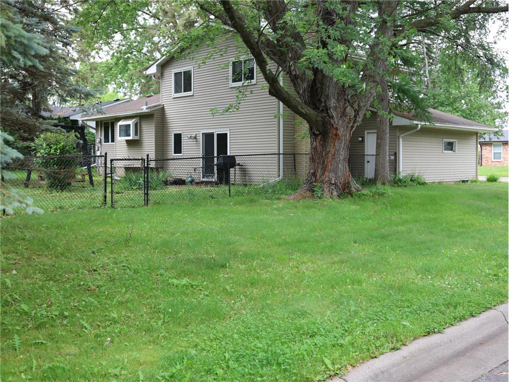 1081 Cedarwood Drive Woodbury MN 55125 7098272 image5