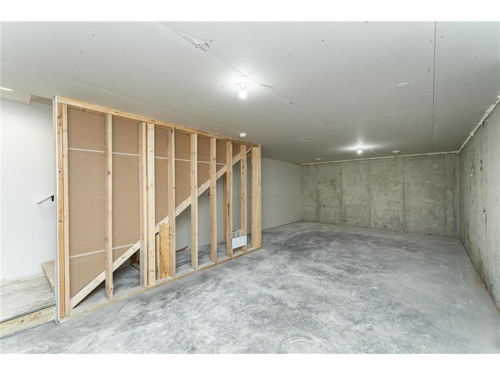 1081 Century Village Lane NE Rochester MN 55906 6807819 image21