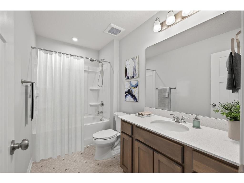 1081 Oakwood Road Newport MN 55055 7005453 image15