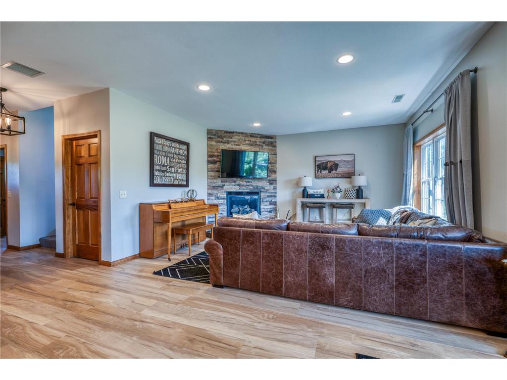 10810 Fall Court NW Northern Twp MN 56601 7110229 image13