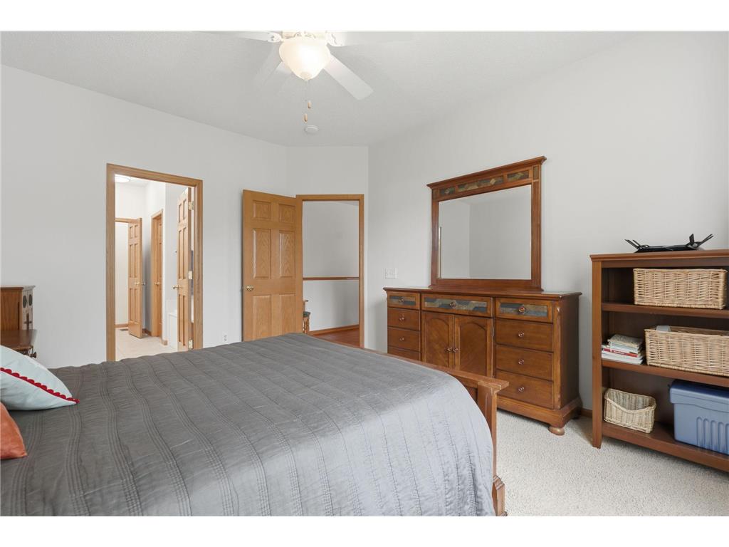10812 Thone Circle Woodbury MN 55129 7096519 image20