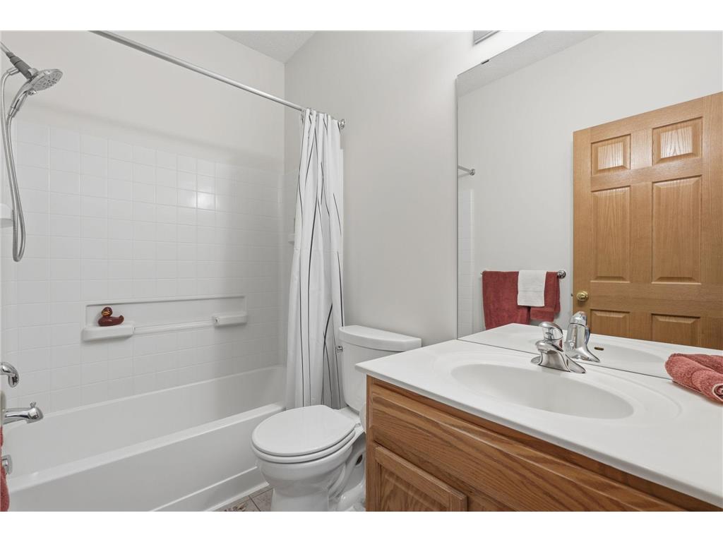 10812 Thone Circle Woodbury MN 55129 7096519 image24
