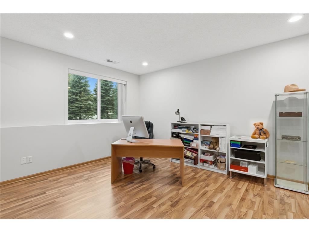 10812 Thone Circle Woodbury MN 55129 7096519 image28