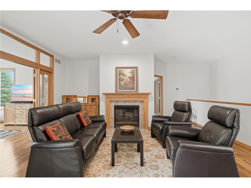 10812 Thone Circle Woodbury MN 55129 7096519 image8