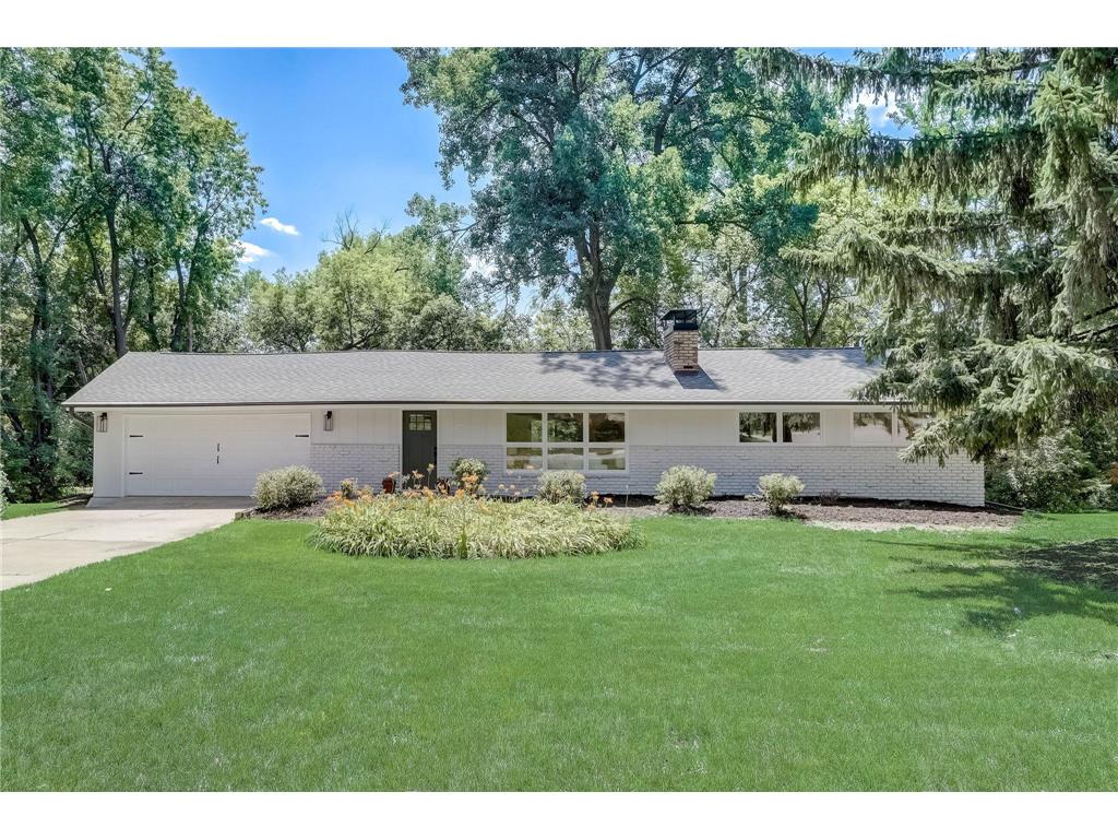 10813 48th Avenue N Plymouth MN 55442 6411690 image1