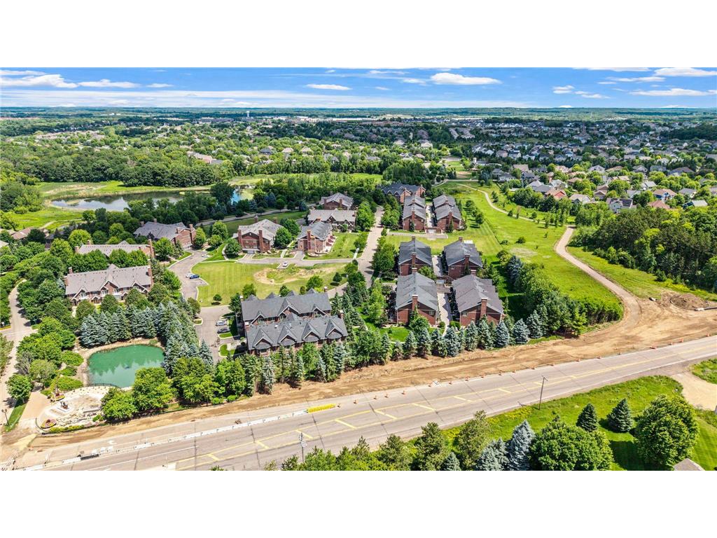 10814 Falling Water Lane #D Woodbury MN 55129 7003929 image100
