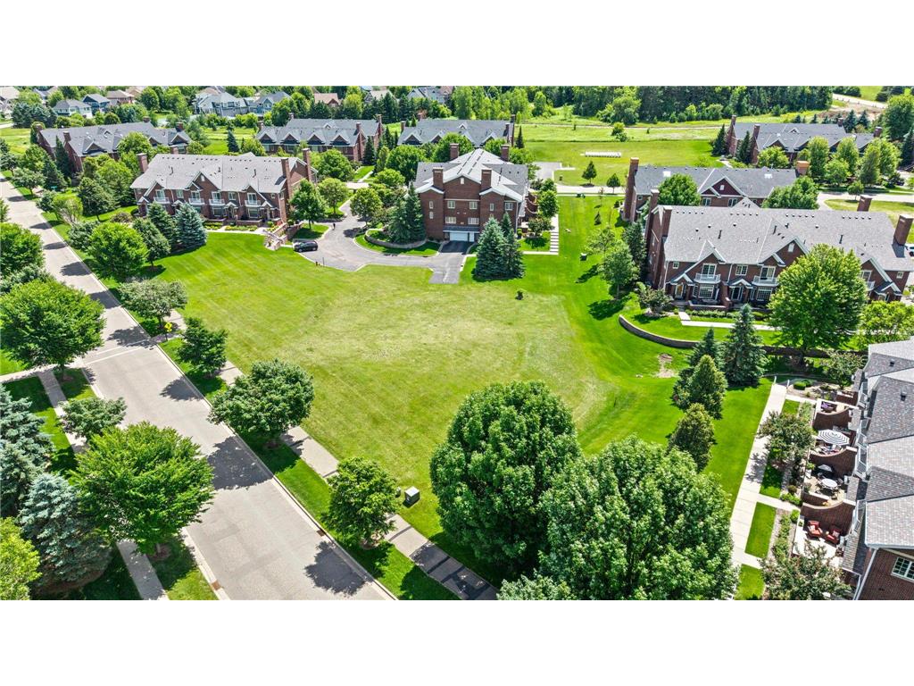 10814 Falling Water Lane #D Woodbury MN 55129 7003929 image105