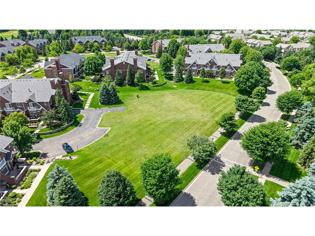 10814 Falling Water Lane #D Woodbury MN 55129 7003929 image107