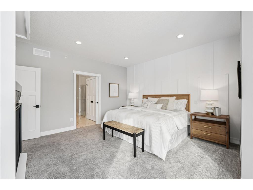 10814 Falling Water Lane #D Woodbury MN 55129 7003929 image23