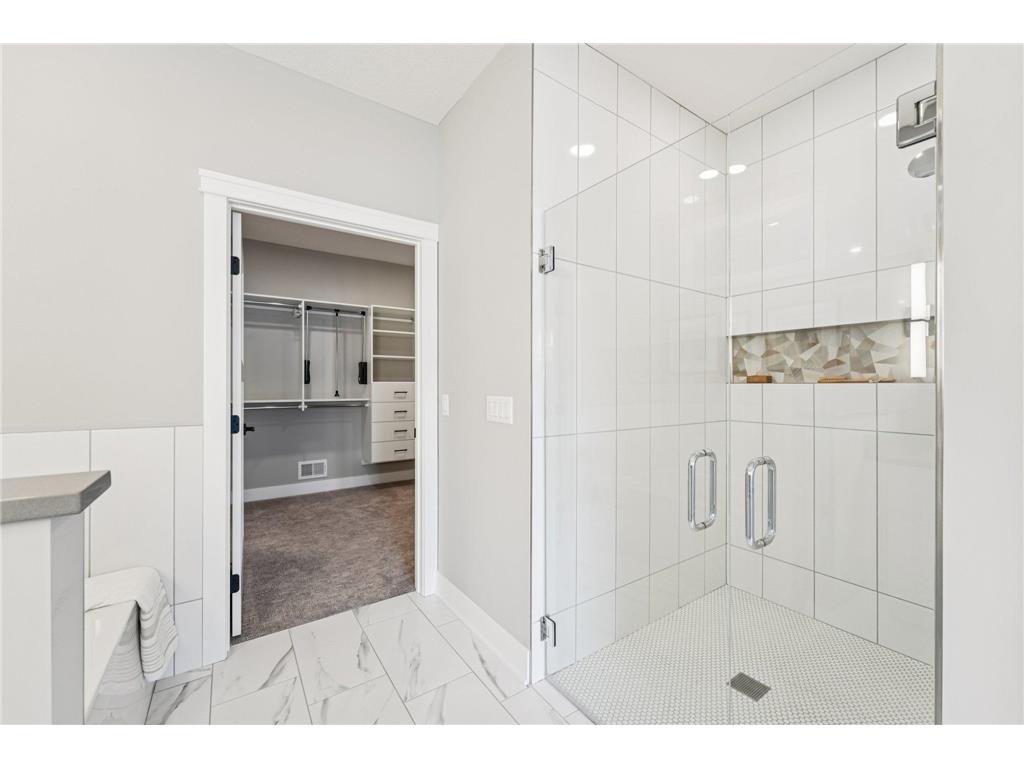 10814 Falling Water Lane #D Woodbury MN 55129 7003929 image25