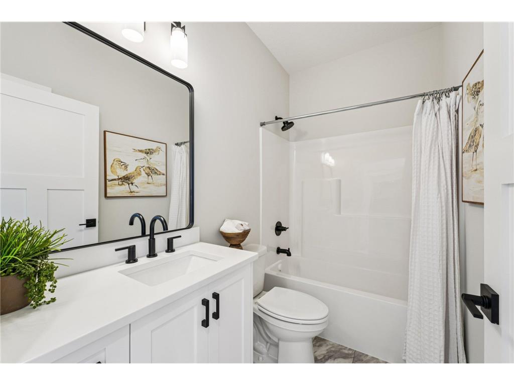 10814 Falling Water Lane #D Woodbury MN 55129 7003929 image33