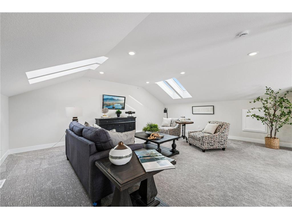 10814 Falling Water Lane #D Woodbury MN 55129 7003929 image34