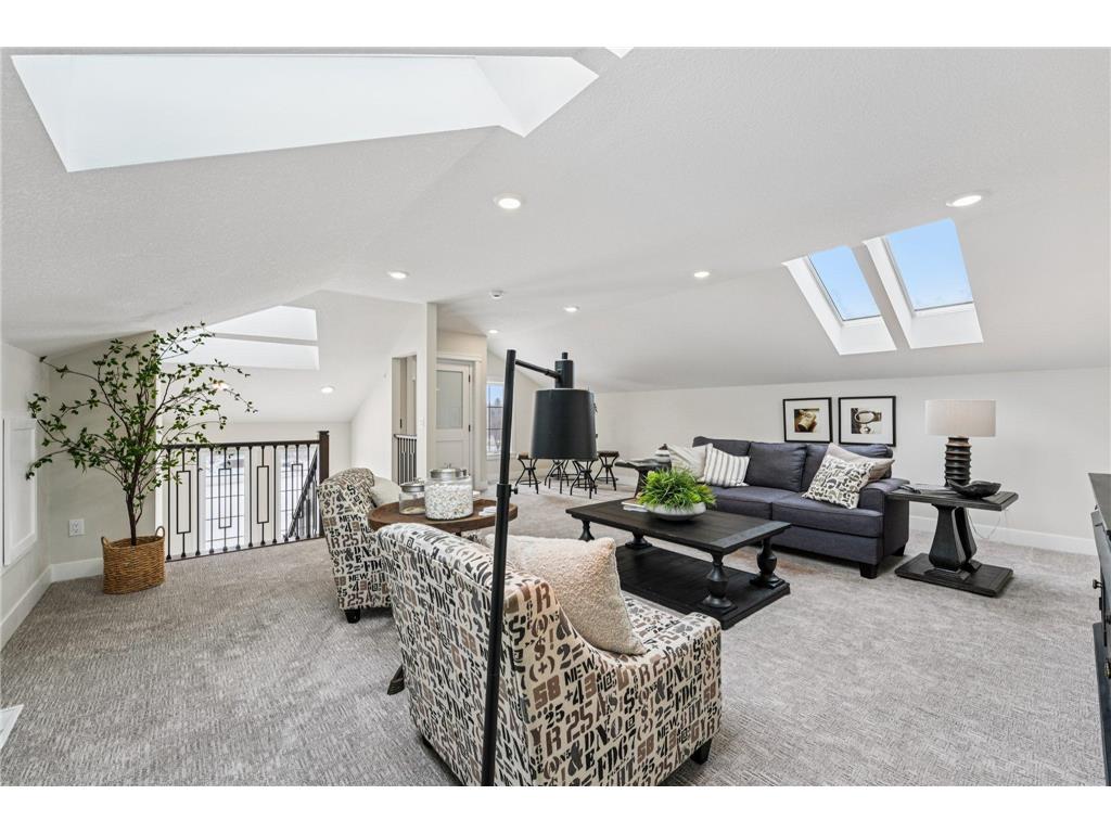 10814 Falling Water Lane #D Woodbury MN 55129 7003929 image35