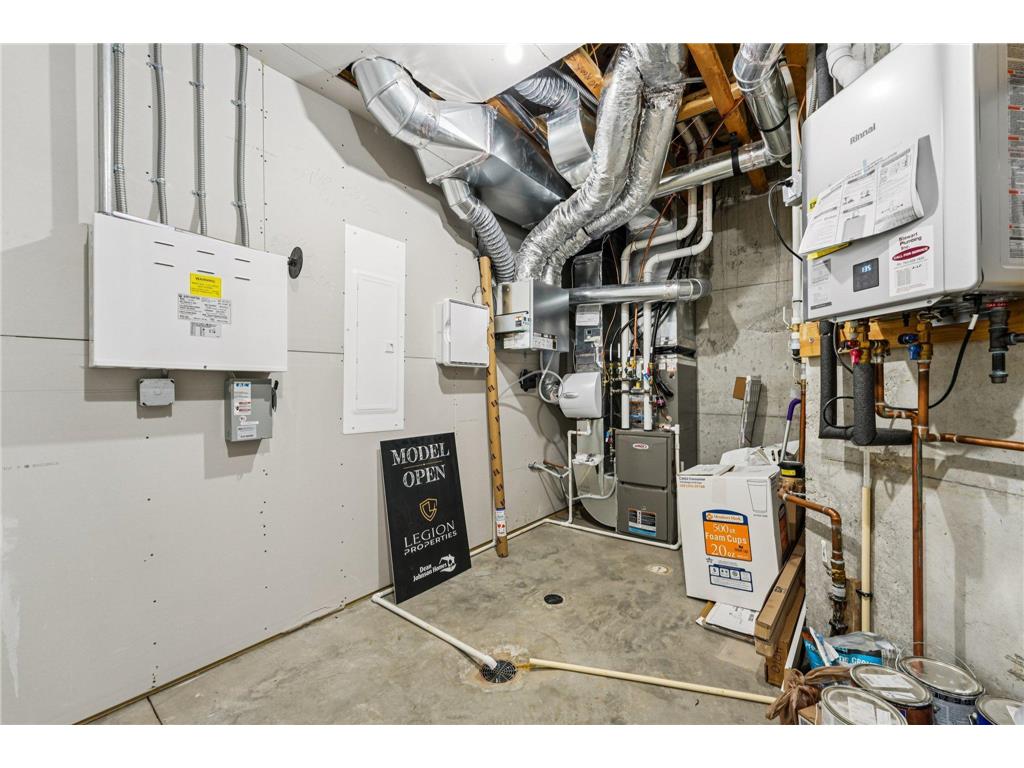 10814 Falling Water Lane #D Woodbury MN 55129 7003929 image41