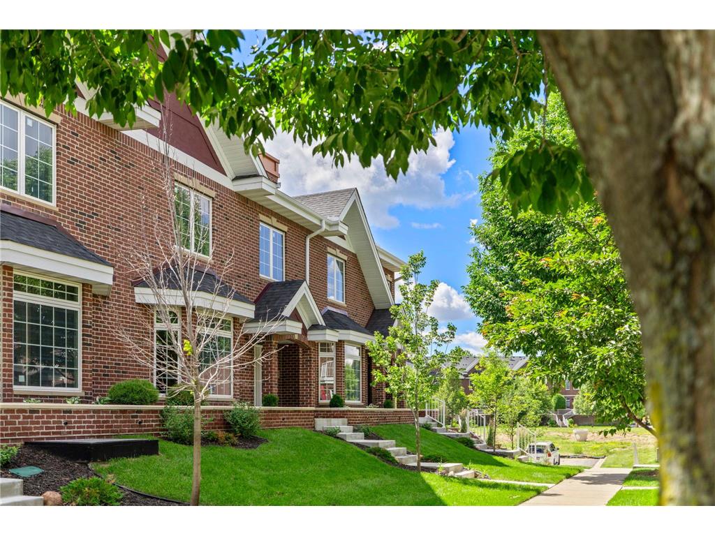 10814 Falling Water Lane #D Woodbury MN 55129 7003929 image58