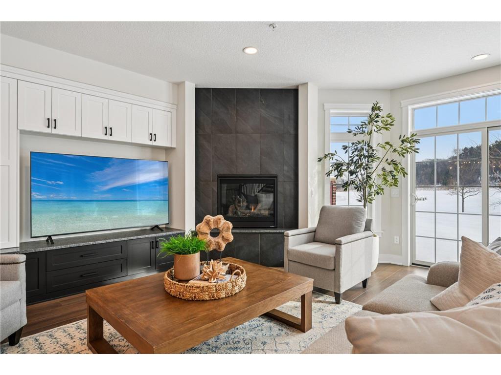 10814 Falling Water Lane #D Woodbury MN 55129 7003929 image7